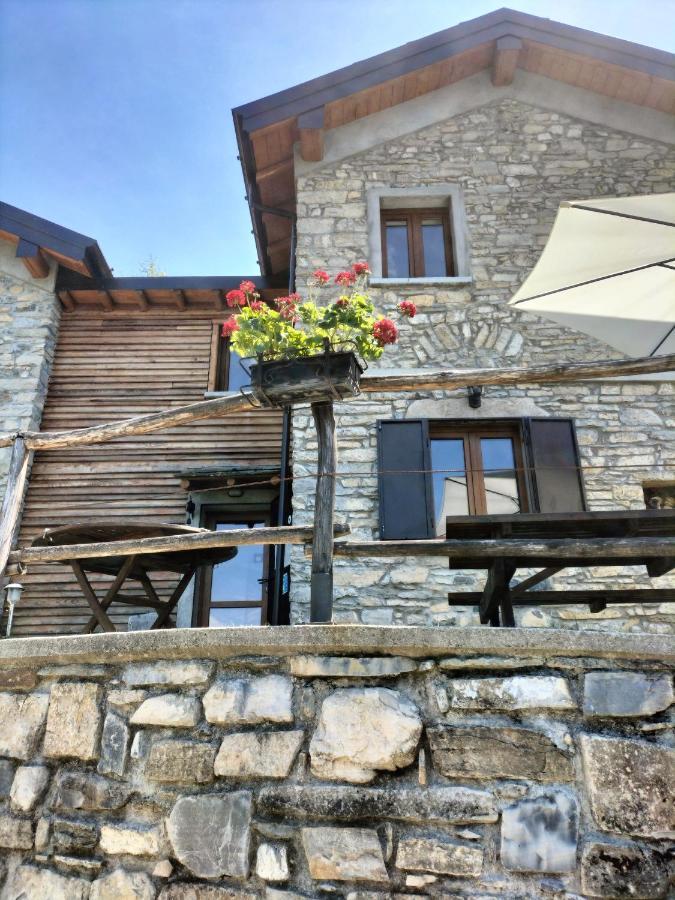 Le Casette di Laila Colonno Esterno foto